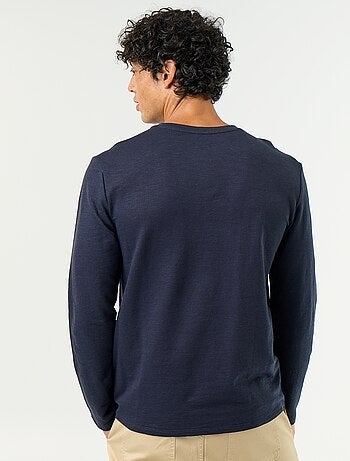 T-shirt a collo tunisino a maniche lunghe