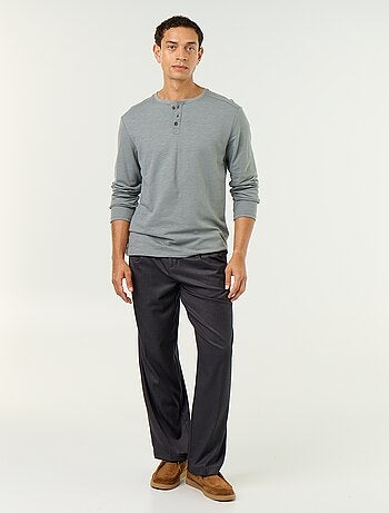 T-shirt a collo tunisino a maniche lunghe