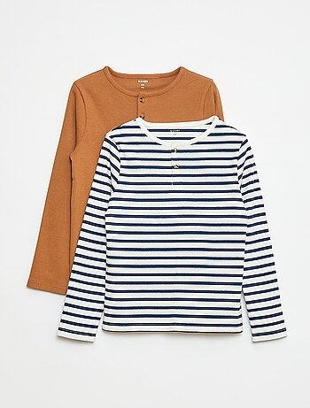 T-shirt a coste a maniche lunghe con collo alla tunisina