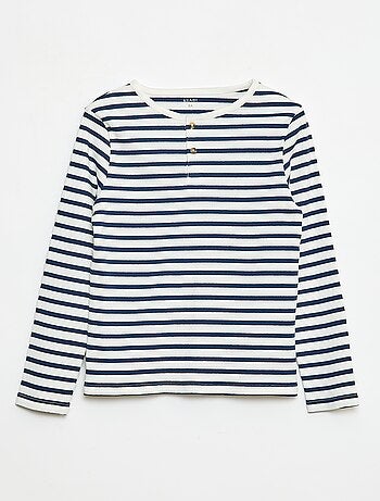 T-shirt a coste a maniche lunghe con collo alla tunisina