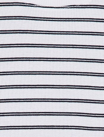 T-shirt a coste bordi ondulati e motivi