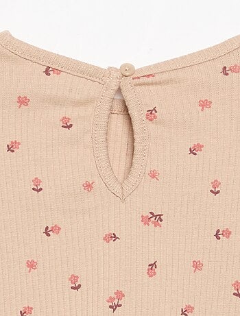 T-shirt a costine a maniche lunghe