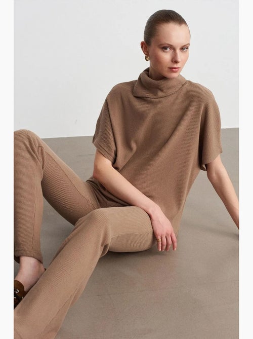 T-shirt a costine collo alto manica corta dilvin - Kiabi