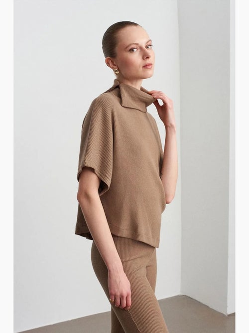 T-shirt a costine collo alto manica corta dilvin - Kiabi