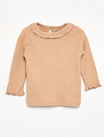 T-shirt a costine con collo e maniche a volant