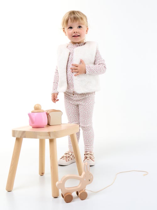 T-shirt a costine con collo ondulato - Kiabi T-shirt a costine con collo ondulato - Kiabi