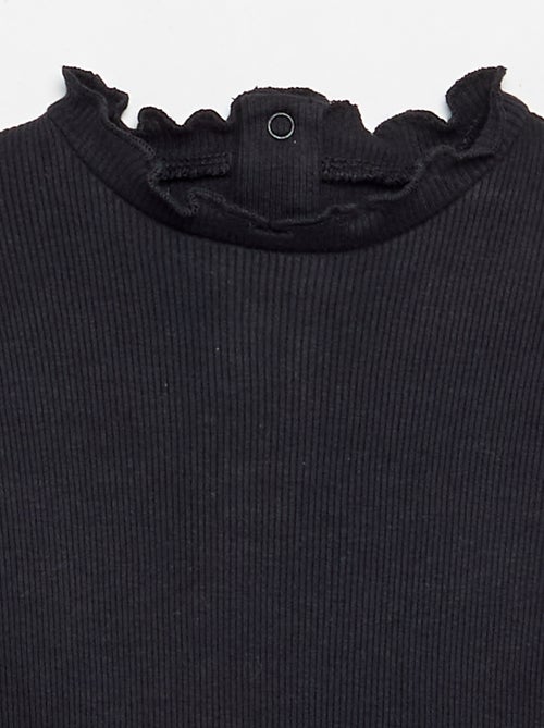 T-shirt a costine con collo ondulato - Kiabi T-shirt a costine con collo ondulato - Kiabi