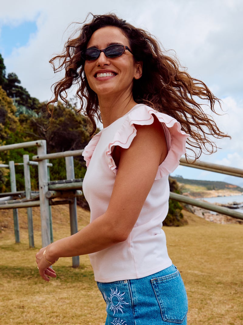T-shirt a costine con maniche a volant Rosa - Kiabi