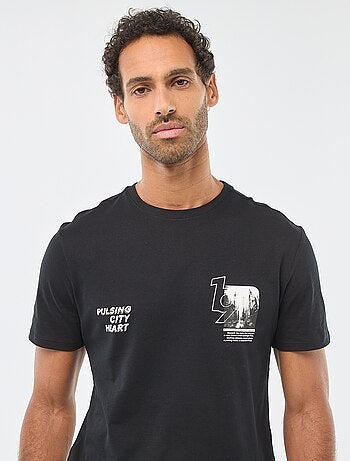 T-shirt a girocollo e maniche corte stampato