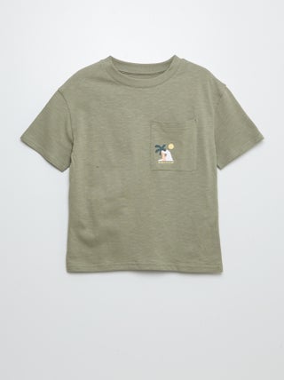 T-shirt a maniche core con taschino sul petto e stampe