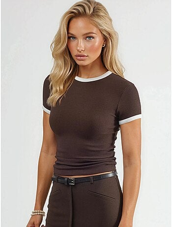T-shirt a maniche corte a coste con scollo rotondo busem