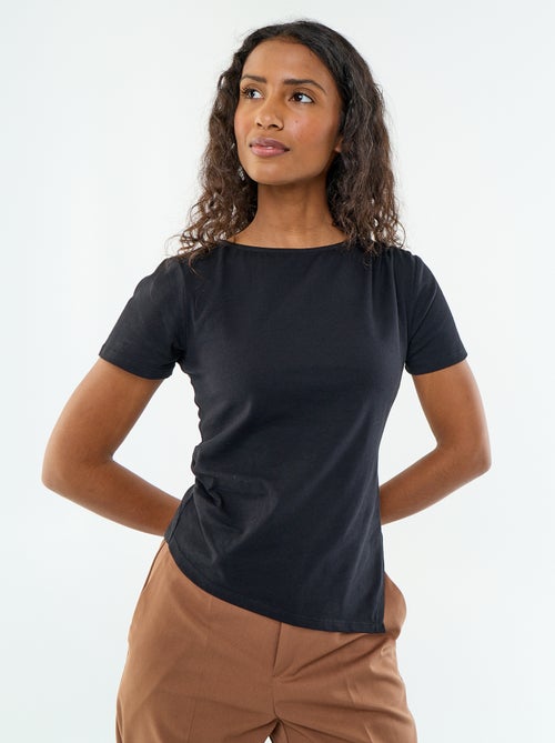 T-shirt a maniche corte asimmetrica - Kiabi