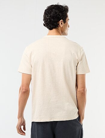 T-shirt a maniche corte con collo alla tunisina