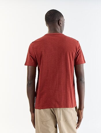 T-shirt a maniche corte con collo alla tunisina