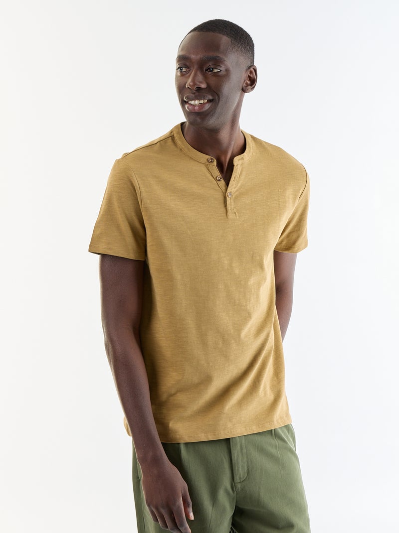 T-shirt a maniche corte con collo alla tunisina Verde - Kiabi