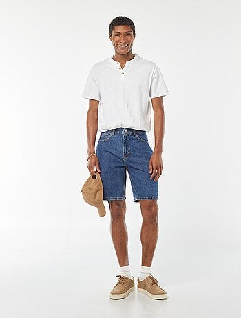 T-shirt a maniche corte con collo serafino