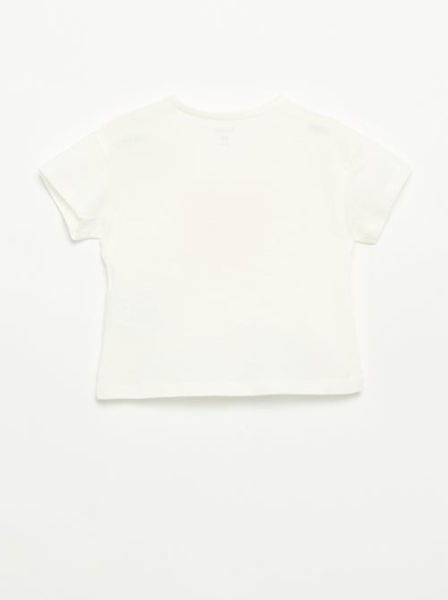 T-shirt a maniche corte con cuore cucito - Kiabi T-shirt a maniche corte con cuore cucito - Kiabi