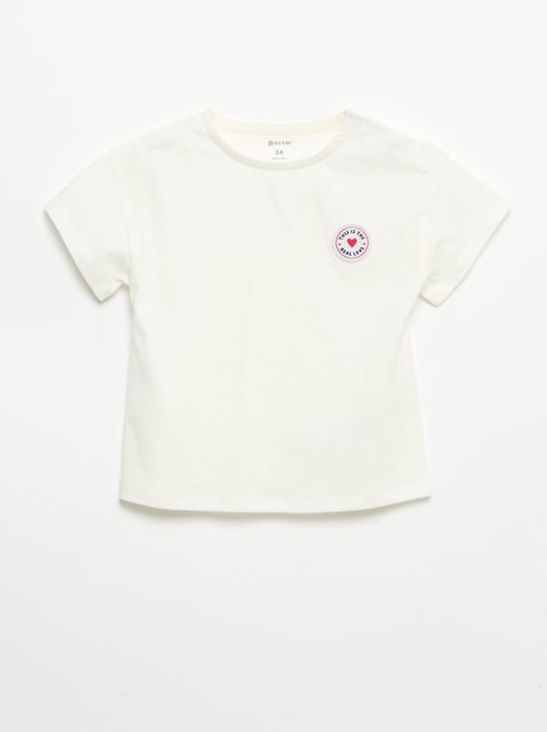 T-shirt a maniche corte con cuore cucito - Kiabi