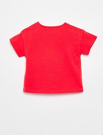 T-shirt a maniche corte con cuore cucito