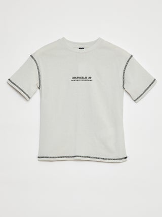 T-shirt a maniche corte con decorazione