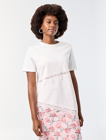 T-shirt a maniche corte con pizzo