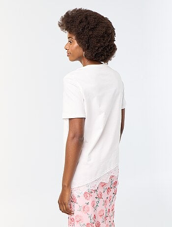T-shirt a maniche corte con pizzo