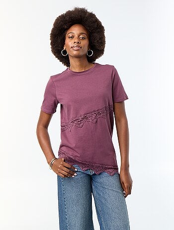 T-shirt a maniche corte con pizzo