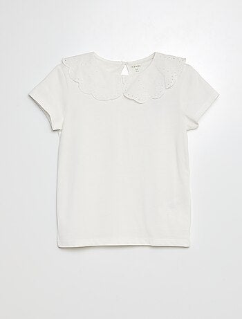 T-shirt a maniche corte con ricami in sangallo