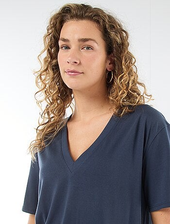 T-shirt a maniche corte con scollo a V