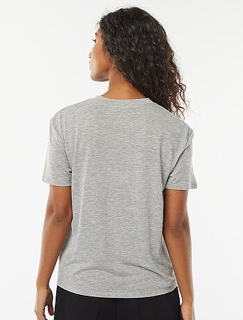 T-shirt a maniche corte con scollo a V