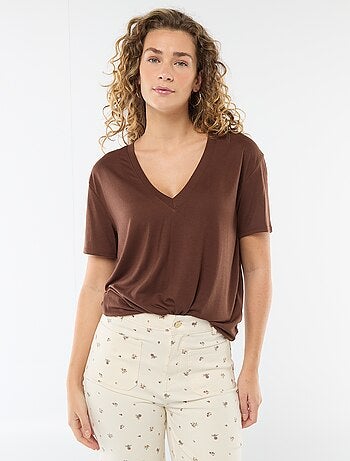 T-shirt a maniche corte con scollo a V