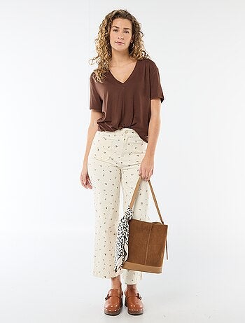 T-shirt a maniche corte con scollo a V