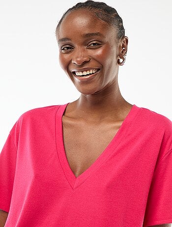 T-shirt a maniche corte con scollo a V