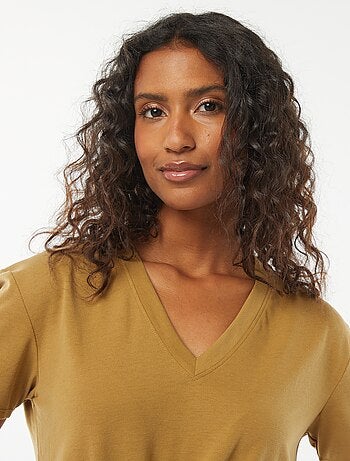 T-shirt a maniche corte con scollo a V
