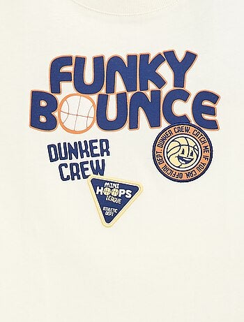 T-shirt a maniche corte con stampa frontale