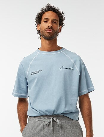 T-shirt a maniche corte con taglio oversize