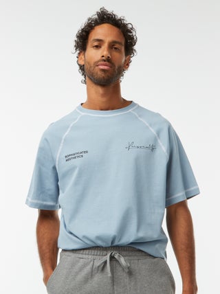 T-shirt a maniche corte con taglio oversize