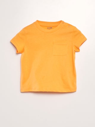 T-shirt a maniche corte con tasche