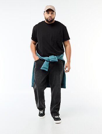 T-shirt a maniche corte con taschino sul petto