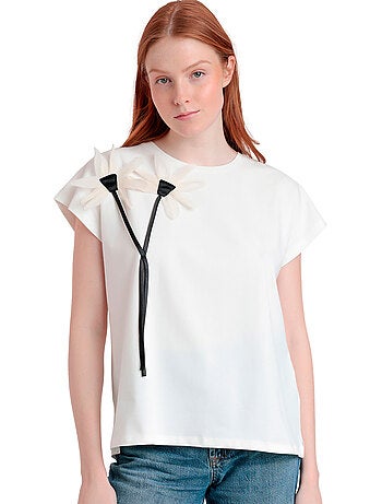 T-shirt a maniche corte da donna ADMAS con fiori applicati