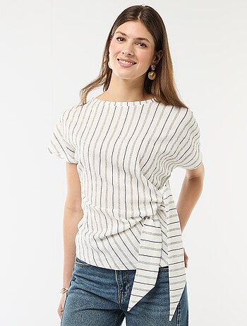 T-shirt a maniche corte drappeggiato con nodo in maglia crêpe