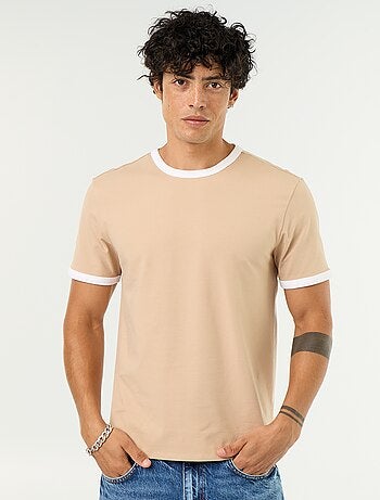 T-shirt a maniche corte e bordi a contrasto