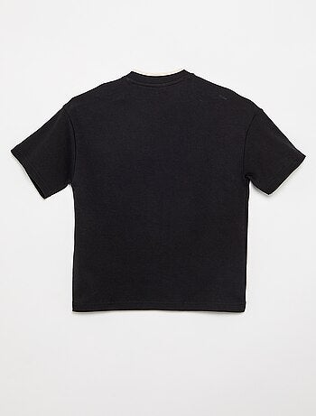 T-shirt a maniche corte e scollo a V