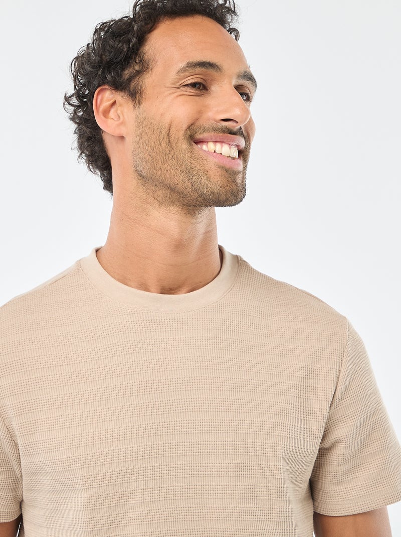 T-shirt a maniche corte in maglia waffle Beige - Kiabi