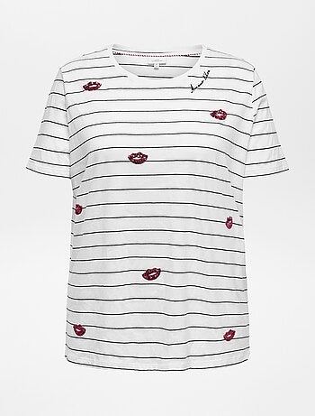 T-shirt a maniche corte 'Only Carmakoma'