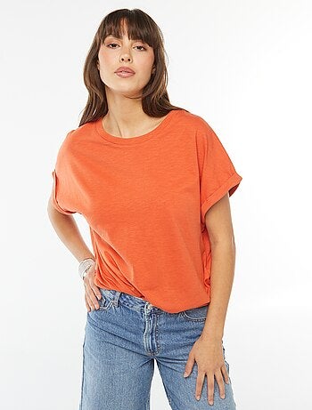T-shirt a maniche corte risvoltate