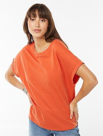 T-shirt a maniche corte risvoltate