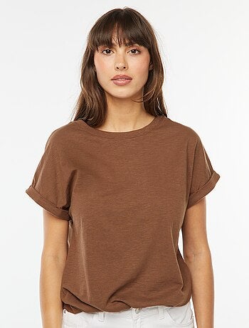 T-shirt a maniche corte risvoltate