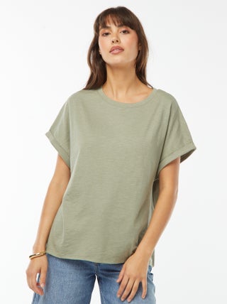 T-shirt a maniche corte risvoltate