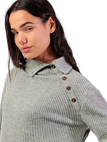 T-shirt a maniche lunghe con bottoni da donna ADMAS